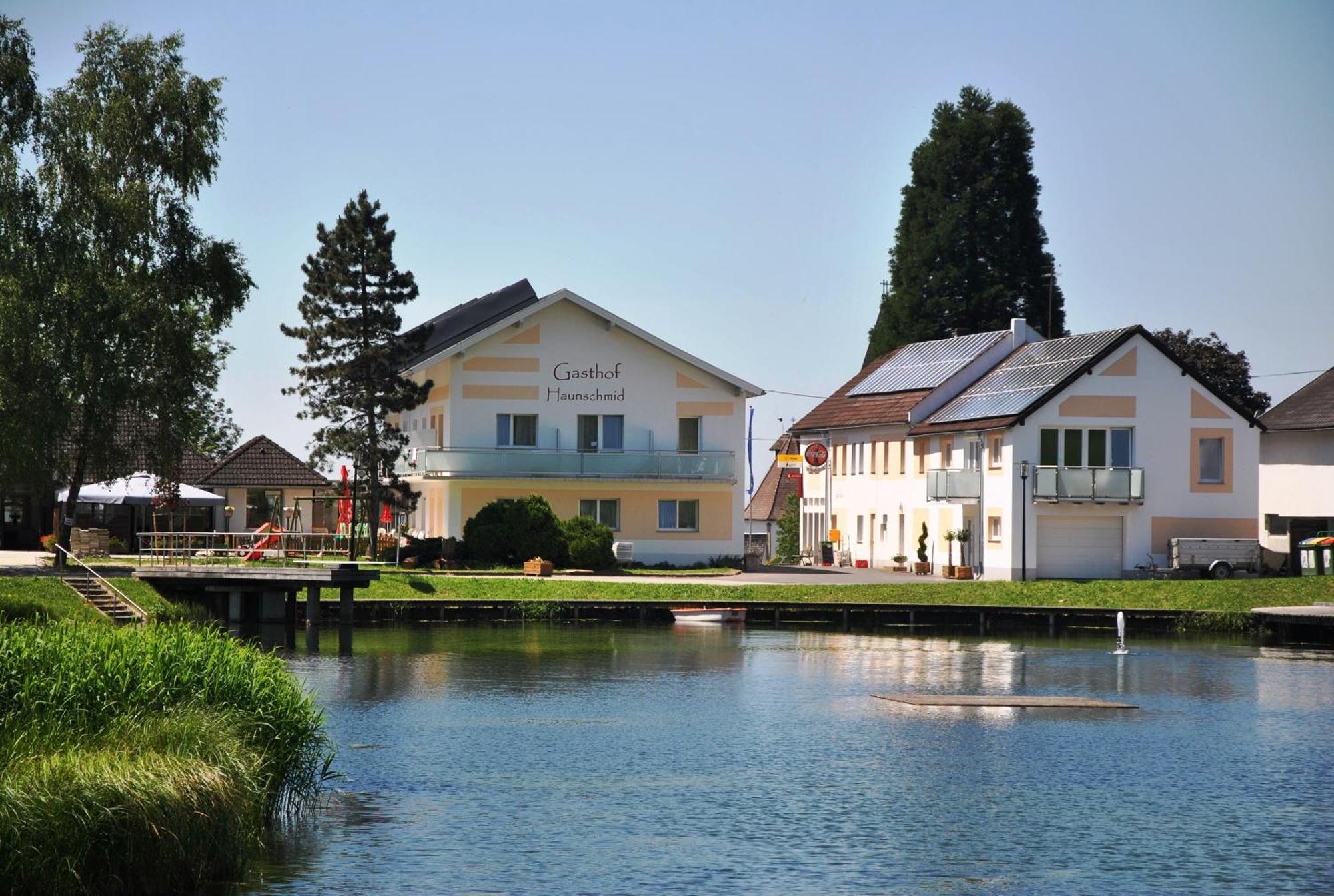 Gasthof Und Pension Haunschmid Hotel Rechberg Exterior foto